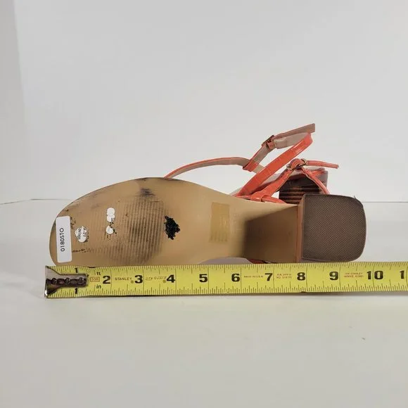 Halston Coral Vegan Leather Croc Pattern Strappy Sandal Block Heels Women Size 9 - Picture 4 of 11